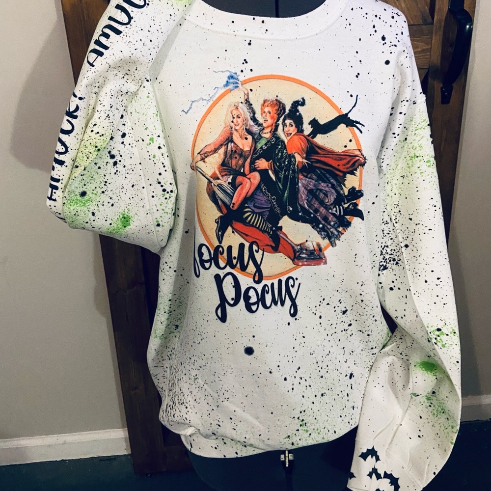 Custom sweatshirt hocus pocus